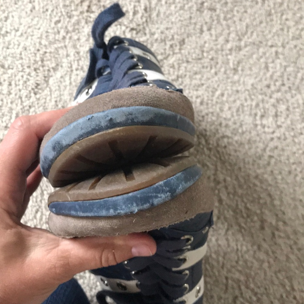 Shoes - Picture 3 of 3